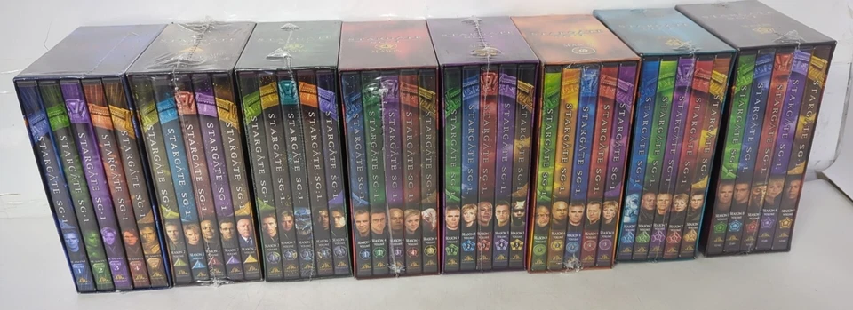Stargate SG-1: Complete Seasons Series 1 2 3 4 5 6 7 8 Boxed Set Assorted - Image 4 of 4