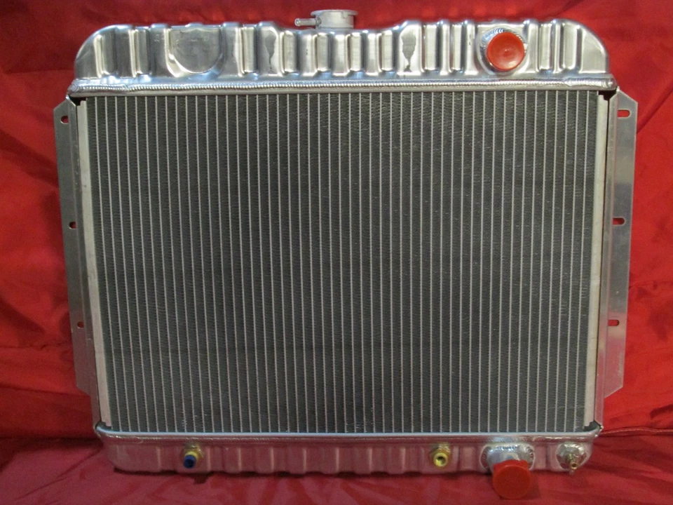 Radiator 1959 1960 1961 1962 1963 Chevrolet Impala, Bel Air, Biscayne, El Camino Foto 2 de 4