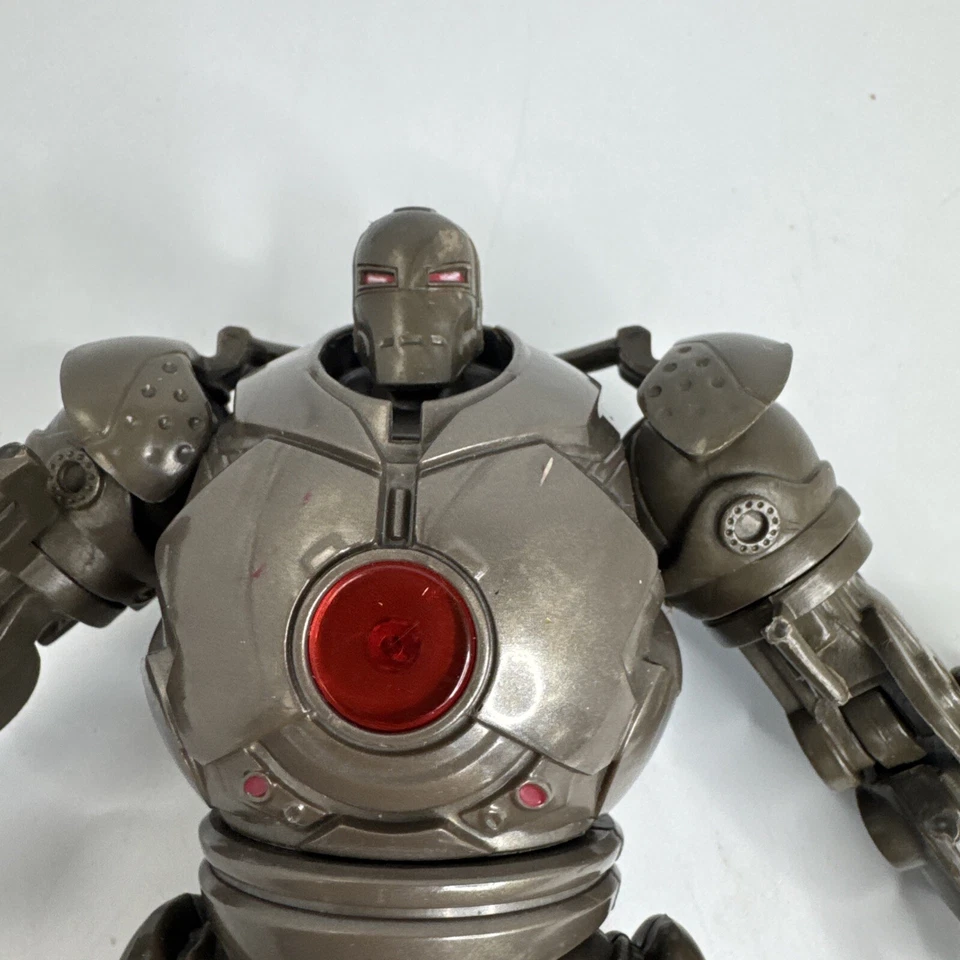 Figura de acción Iron Monger 2008 Iron Monger roja de 6" de la película Toybiz de Marvel Legends Foto 2 de 4