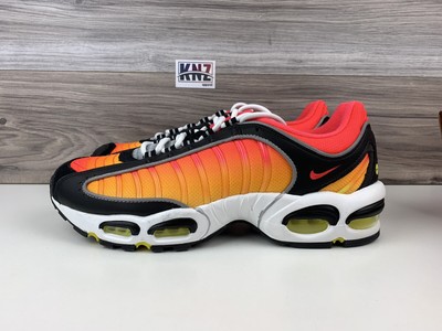 nike am tailwind 4 qs