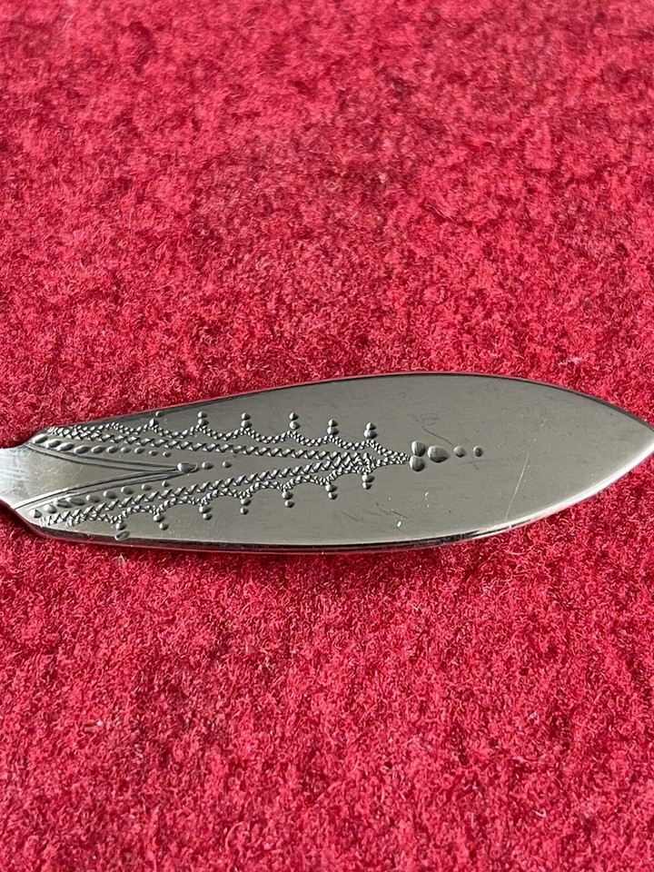 Antique PRETTY SOLID STERLING SILVER BUTTER SPREADER Sheffield 12.6g eBay