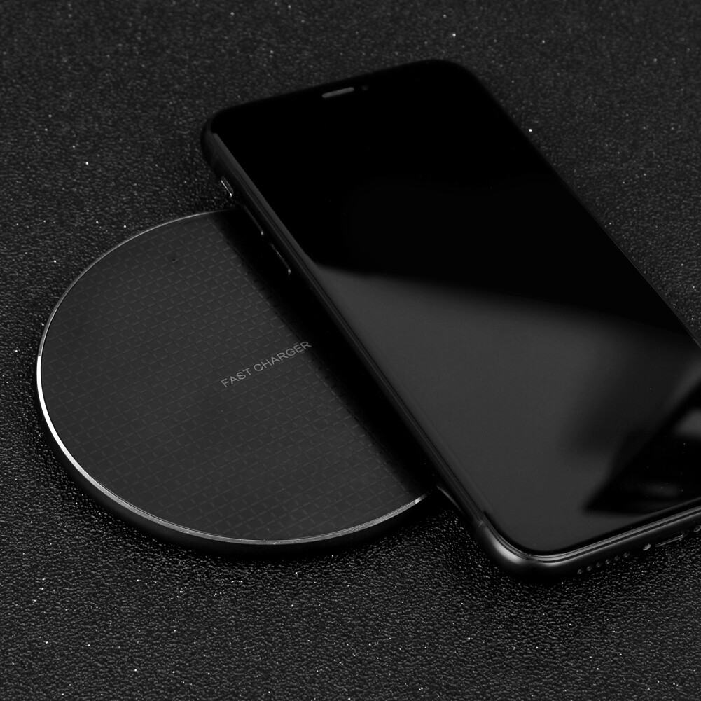 10W Wireless Charger Fast Charging Pad Dock For IPhone Samsung Android
