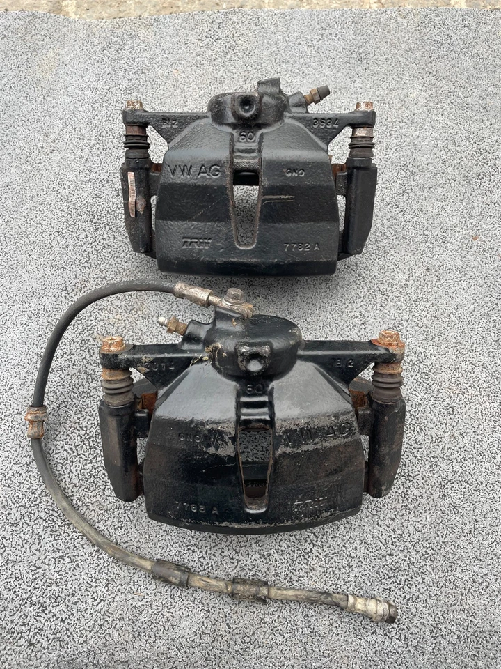 VW GOLF R MK7 MK7.5 S3 8V FRONT CALLIPERS DRIVERS PASSENGERS PAIR BLACK 13-20 - Image 3 of 4