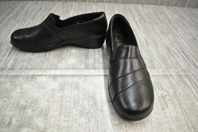 clarks women's may marigold casual shoes black 10m