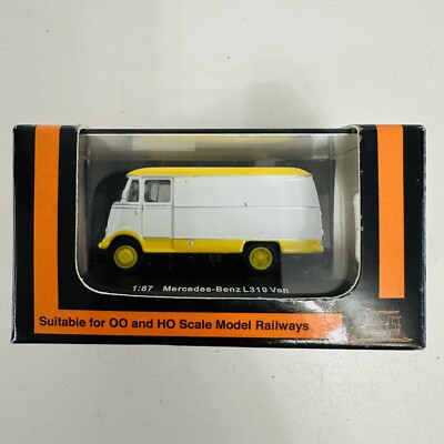 Gaugemaster 1:87 Railway Scale Mercedes Benz L319 Diecast Van Model