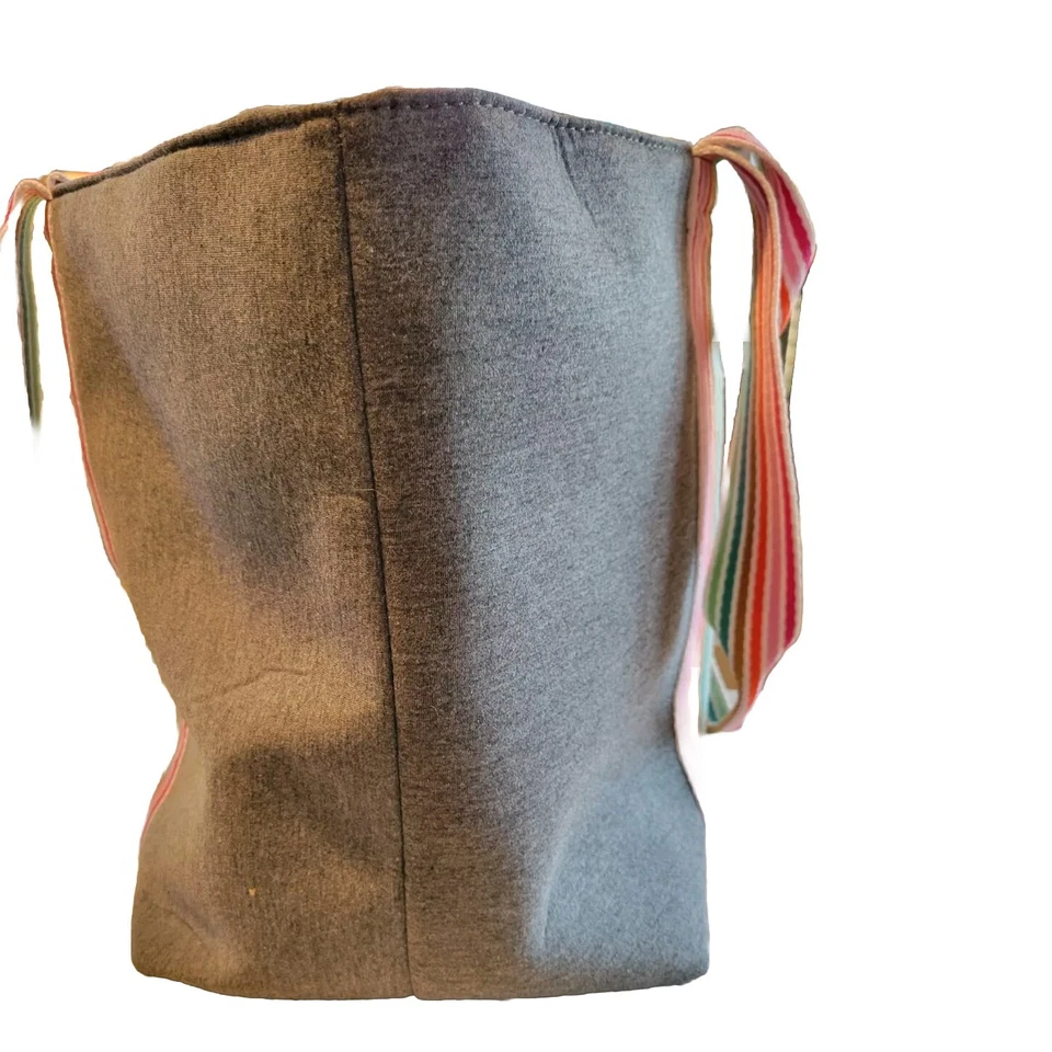 Wildfox 女式球衣托特包 Sac 全新带标签,深灰色 100% 聚酯纤维 — 第 2/4 张图片