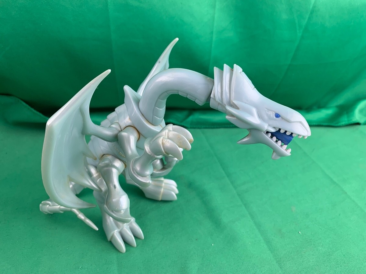 1996 Yu-Gi-Oh Blue Eyes White Dragon 7