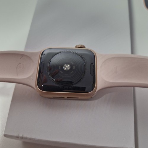 Apple watch A2351 SE 40mm Gold Aluminum case Pink sand sport band GPS - Zdjęcie 7 z 16