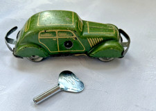 Louis Marx Toys Tinplate Clockwork Motorway green Working Vintage