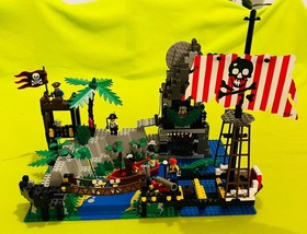 LEGO 30x Pirates Sets Collection 1989-1997 - 6281 6285 6254 6248 6244 6204 1863