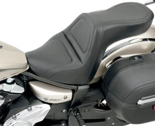 Saddlemen Y09-14-0291 Explorer Seat for 09-17 Yamaha XVS950 V-Star 950
