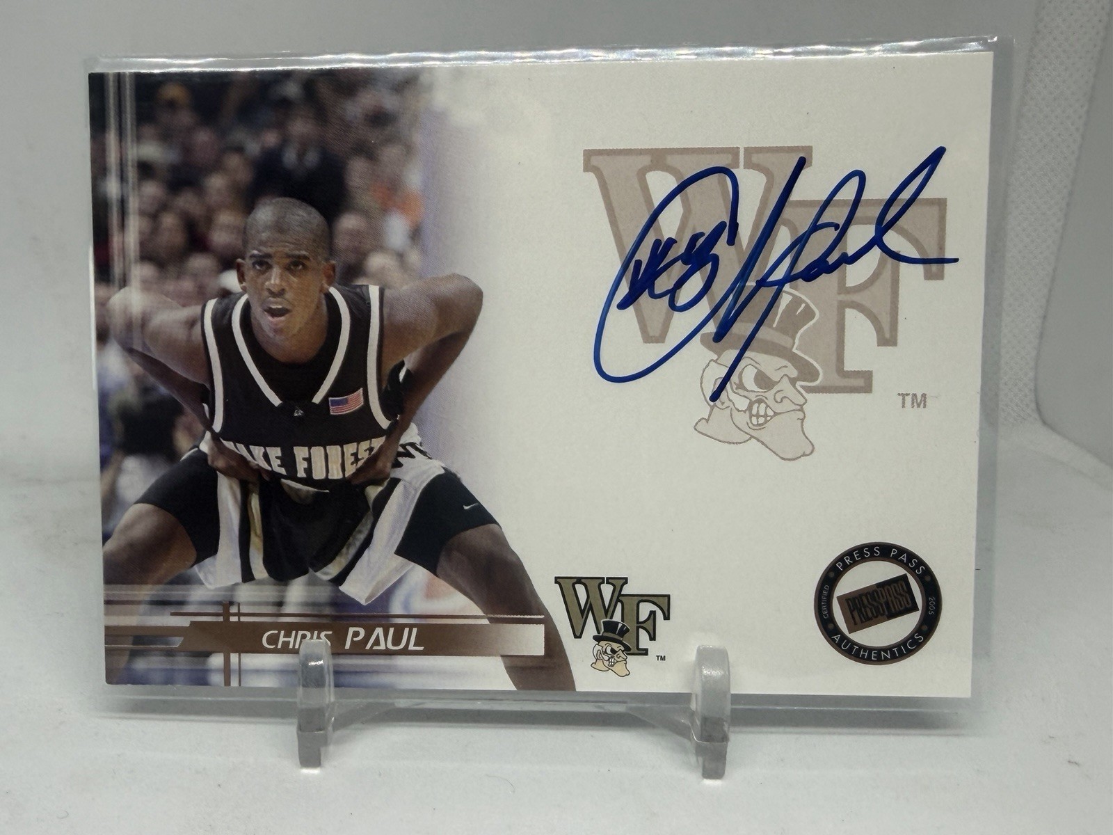 2005-06 Press Pass Authentics Chris Paul On-Card Rookie Auto – Wake Forest