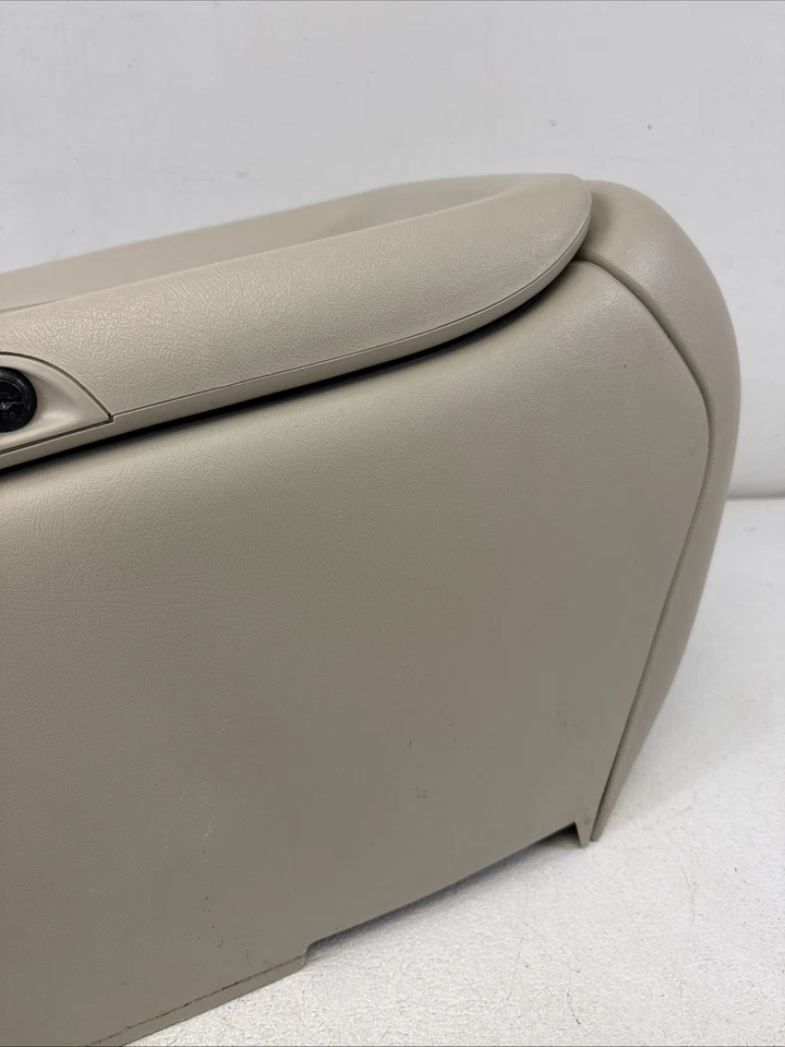 Consola central para camioneta Chevy Silverado GMC 99-02 con portavasos Suburban OEM Shale Foto 3 de 4