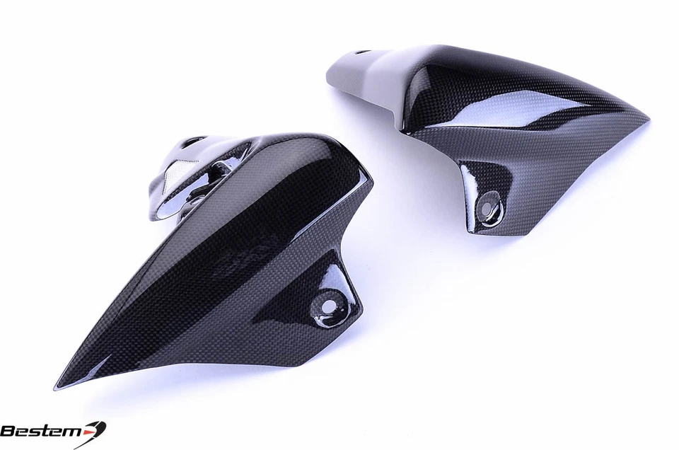 2008-2009 Triumph Speed Triple Radiator Side Cover Panel Fairing Carbon Fiber  - Image 4 of 4