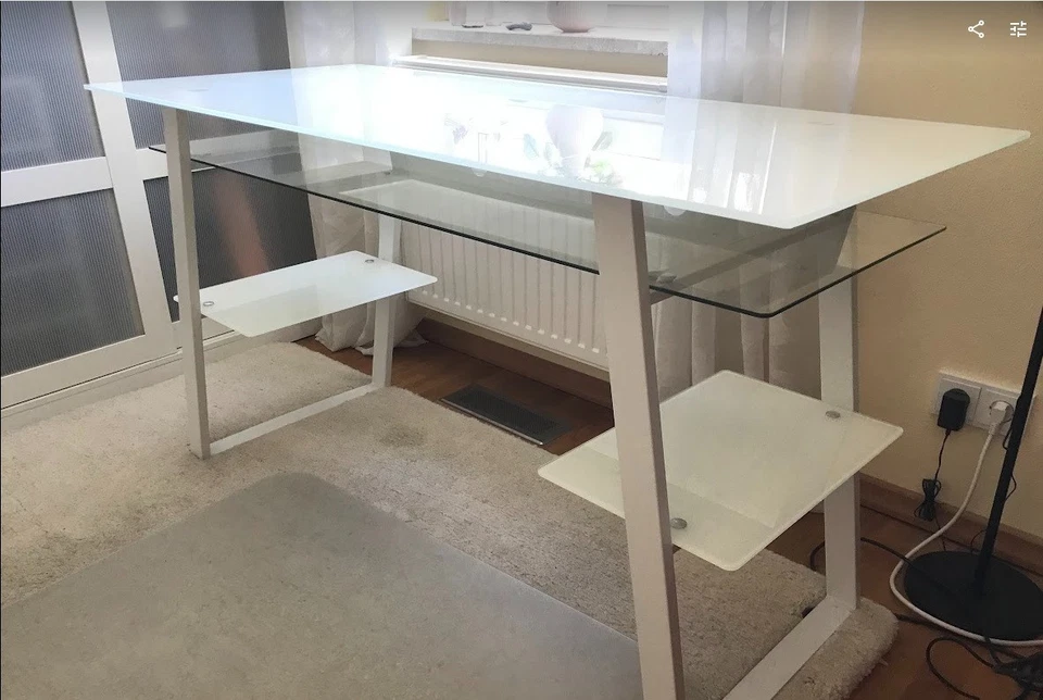 Schreibtisch Glas/Metall weiß 140x60x76 mit 3 Ablagen