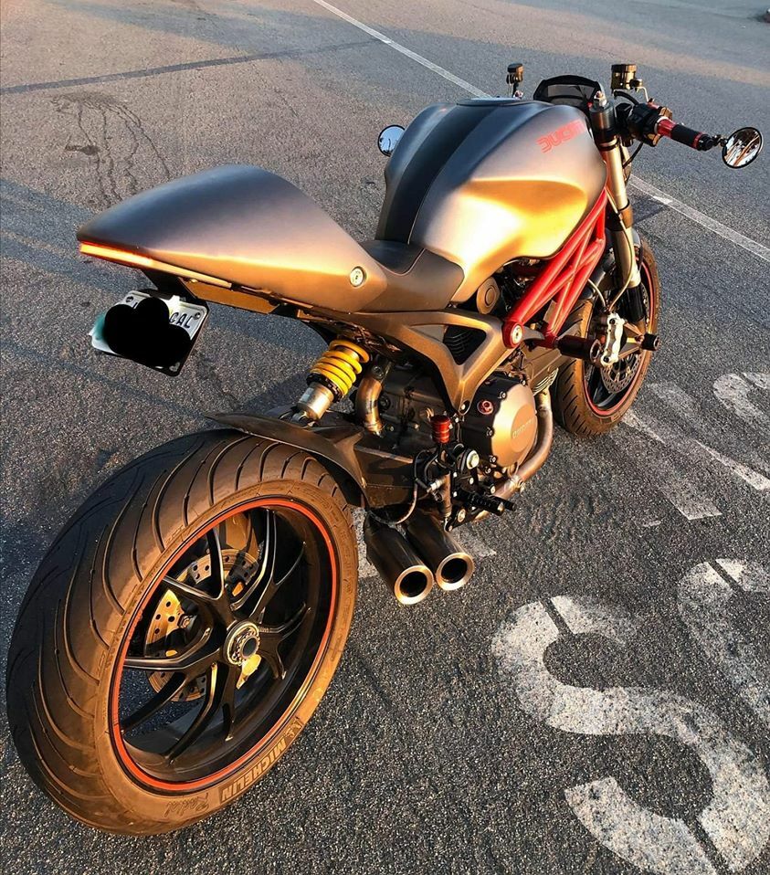 Capucha de asiento Ducati Monster 696 - 796 - 1100 Cafe Racer