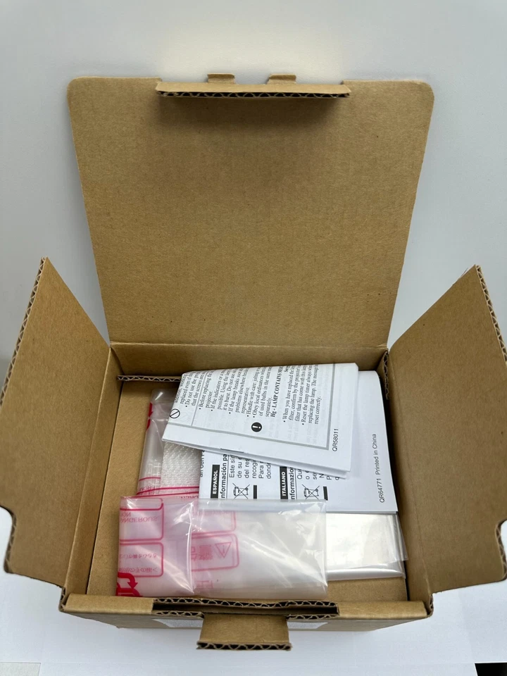 Hitachi DT00911 Projector Lamp Module - Image 3 of 4