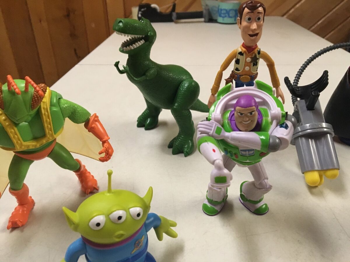 DISNEY TOY STORY MOVIE ACTION FIGURES ZURG WOODY BUZZ REX ALIEN