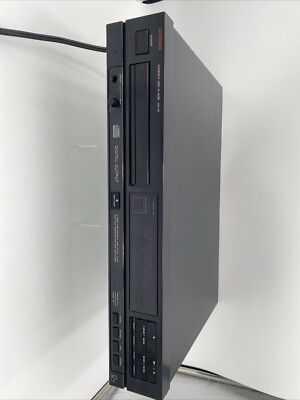 Luxman DZ-111 Vintage 1989 Compact Disc Player Powers On AS