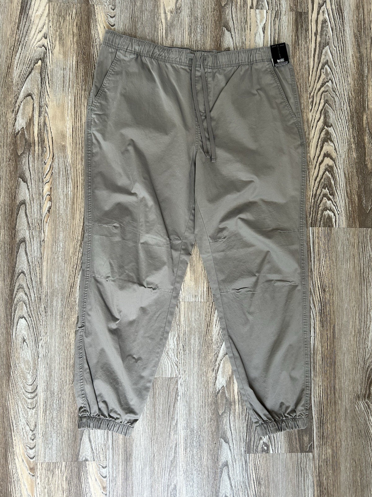 Mens Size XL (40-42) No Boundaries NB Till Joggers Cement Grey Brand New W/ Tags