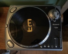 Numark TT200 Direct Drive Turntable