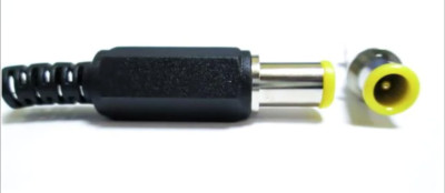 6.5/4.3mm DC Plug with a 1.4mm center pin
