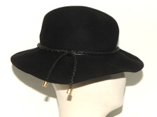 Burberry Felt Hats for Women for sale | eBay display picture 3