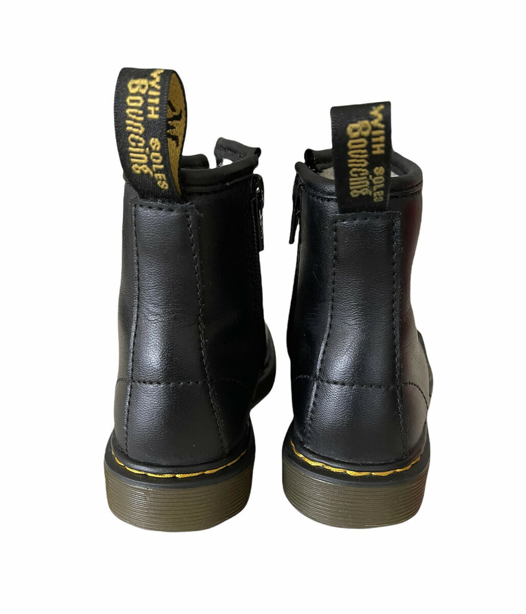 Doc Martens Air Wair Shoes With Bouncing Soles Zipper Black Doc Martens Air Wair Shoes With Bouncing Soles Zipper Black