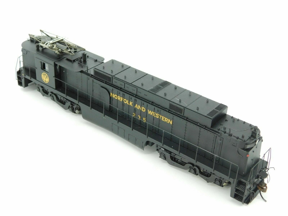 Bachmann Spectrum HO GE E33 Electric Locomotive #82403 Bachmann Spectrum HO GE E33 Electric Locomotive #82403