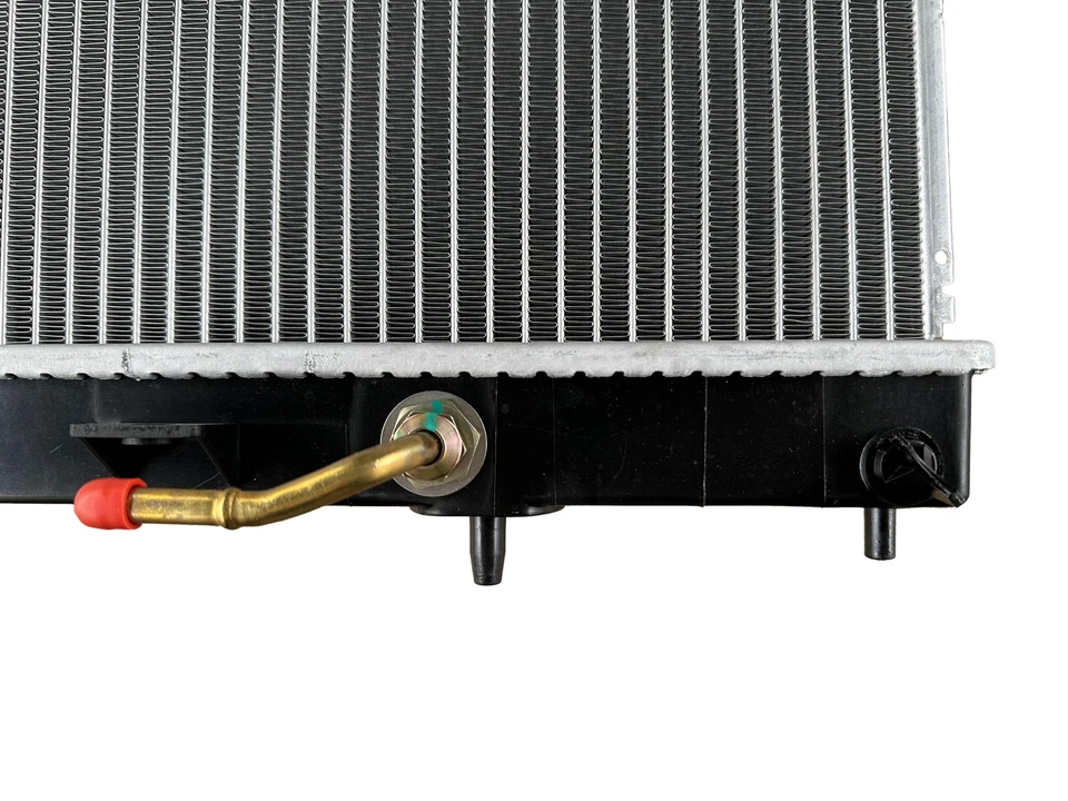 For 2003-2006 Mitsubishi Outlander L4 2.4L Brand New Aluminum Radiator Fits 2617 - Imagem 3 de 4