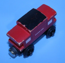 Thomas Tank Wooden Railway Train VINTAGE CABOOSE flat magnets  staples 92-93 VG