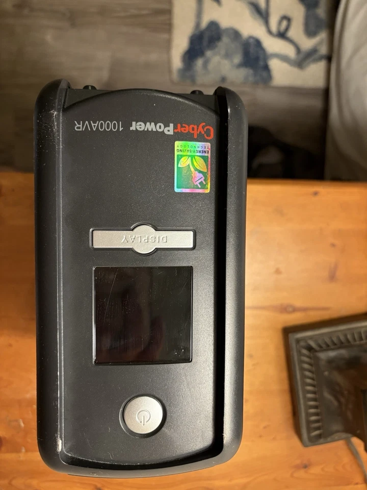 CyberPower 1000 AVR  LCD UPS CP1000AVRLCD9 Outlets 600W Mini-Tower For Parts - Image 4 of 4