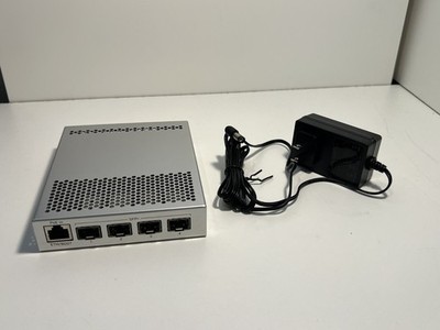 Mikrotik CRS305-1G-4S+IN Cloud Switch Ethernet Switch 4x SFP+ 1x GLAN PoE