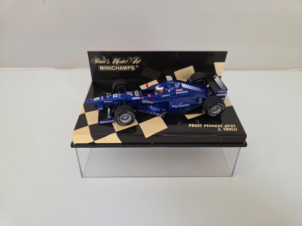 Figurine Figure F1 Formule 1 1/43 Dany 2010 HEIKKI KOVALAINEN