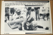 10/17/1992 Wire Press Photo Robert Vaughn Kansas Jayhawks vs Iowa State Cyclones