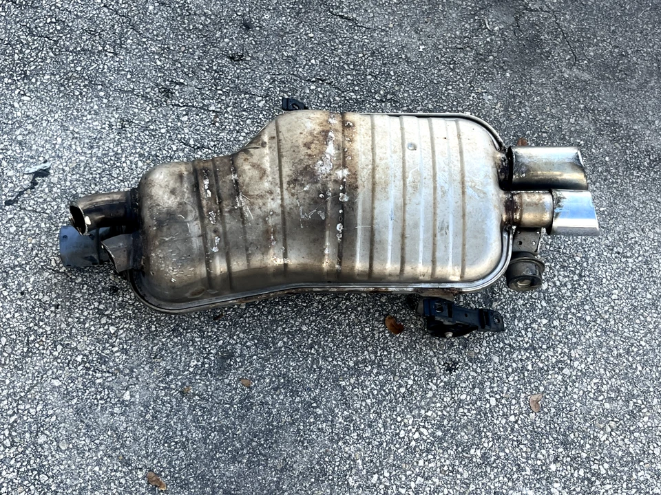 01-06 SILENCIADOR ESCAPE TRASERO BMW E46 330i 330Ci con puntas 7502553 OEM 122K Foto 3 de 4