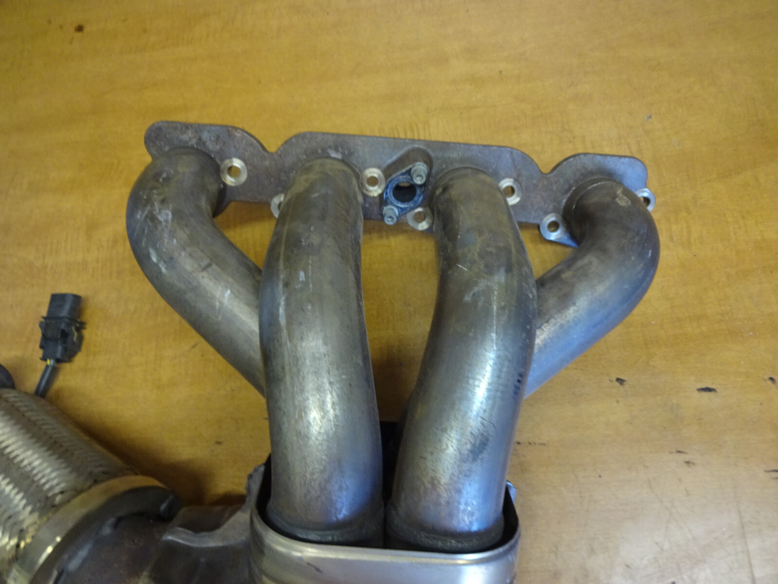 Ferrari 458 - LH Exhaust Manifold  P/N 264391 -279323