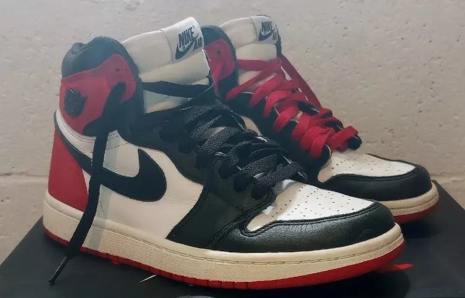 Wmns air jordan 1 cheap high og satin black toe