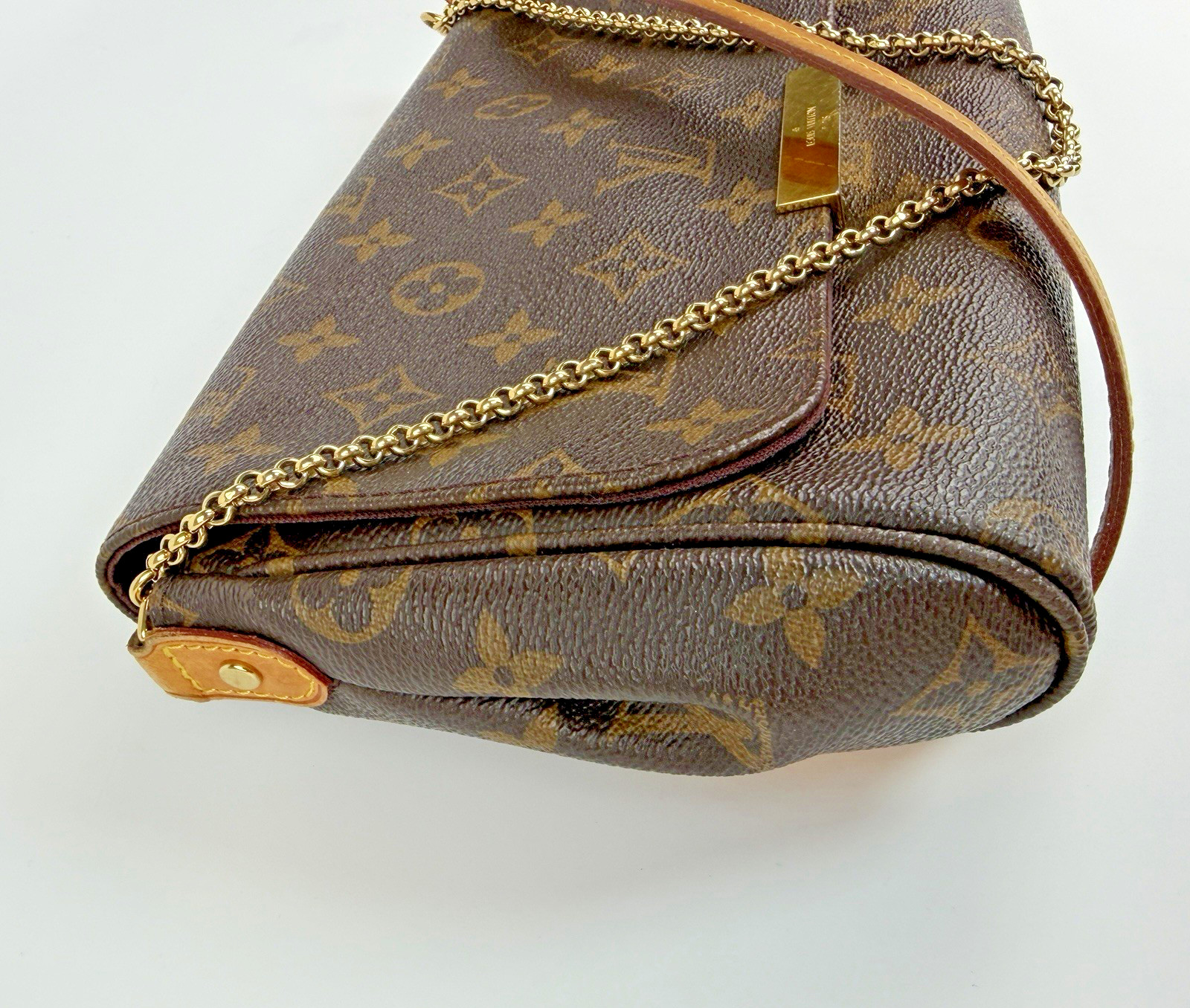 Louis Vuitton Favorite MM Monogram image 2