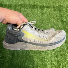 Altra Men's Torin 5 Gray Lime Running Shoes Sneakers Mens Size 8.5 Pre Owned