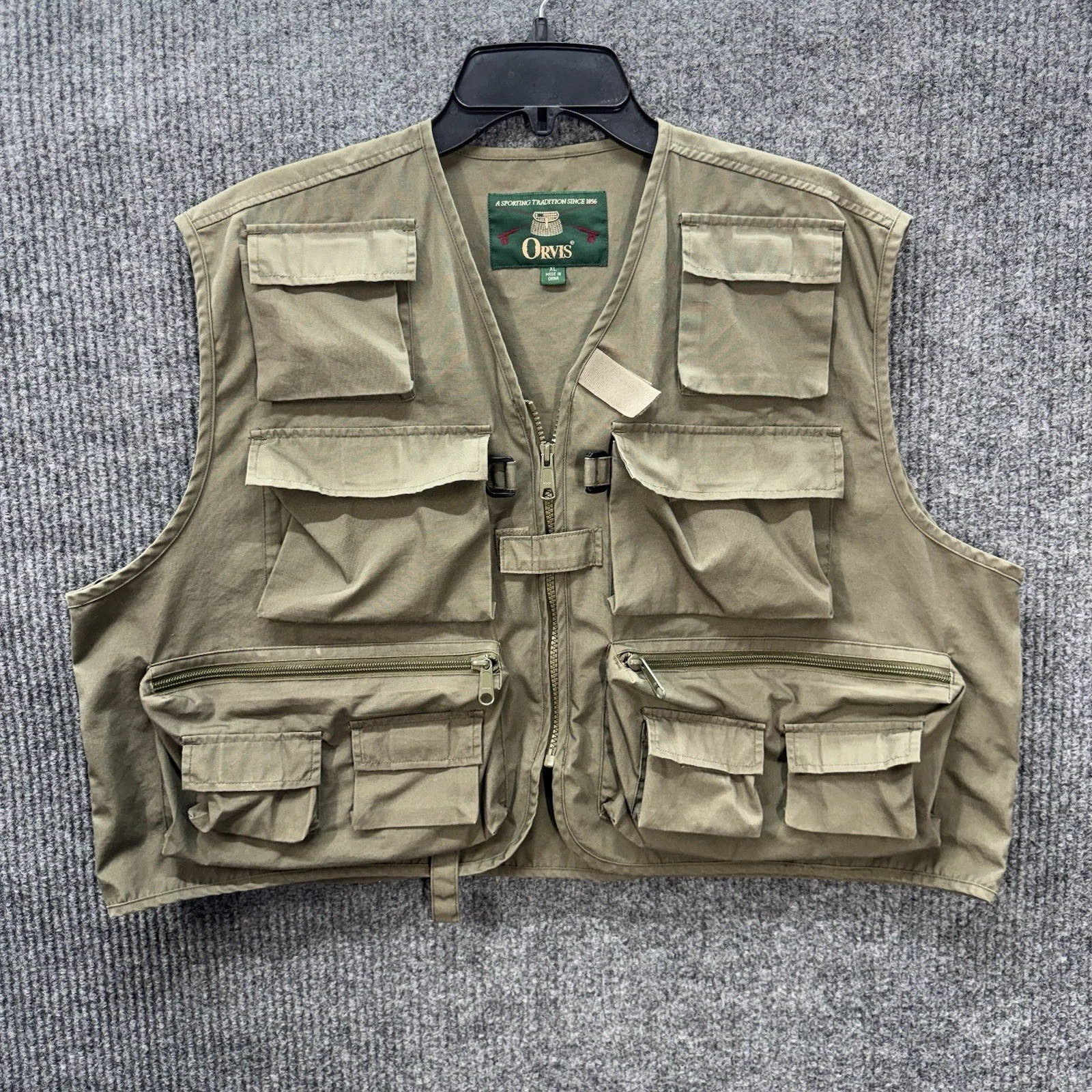 VTG Orvis Full Zip Vest Men’s XL Green Sleeveless Fly Fishing Zipper Pockets