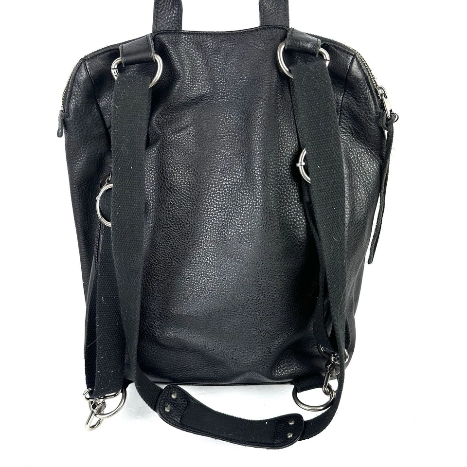 Mochila de cuero The Sak Loyola GRANDE de cuero negro con tachuelas convertible para computadora portátil Foto 4 de 4