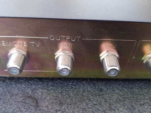 Archer Amplified Video Selector - Model 15-2100 - Picture 4 of 8