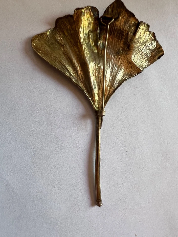 Broche GINKGO LEAF por Michael Michaud? 3 1/2 x 21/2 - Imagem 4 de 4