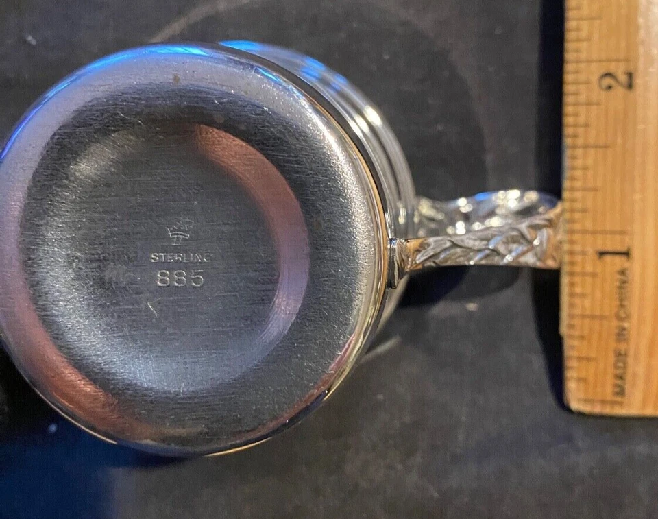Manchester BABY STERLING SILVER CUP PROFESSIONALLY POLISHED SUPER BABY GIFT - Imagem 3 de 4