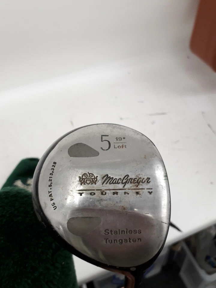 MacGregor Tourney Golf Club Set with Bag and Headcovers Bundle - Image 4 of 4