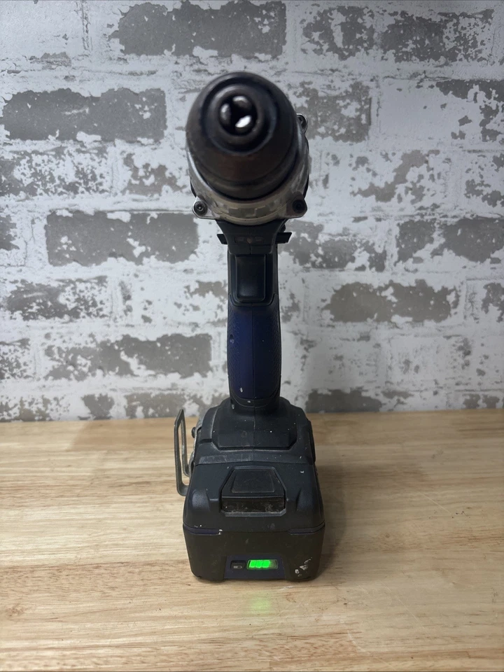 Taladro inalámbrico Kobalt KT200A 18V voltios 1/2" velocidad variable y batería OEM Foto 2 de 4