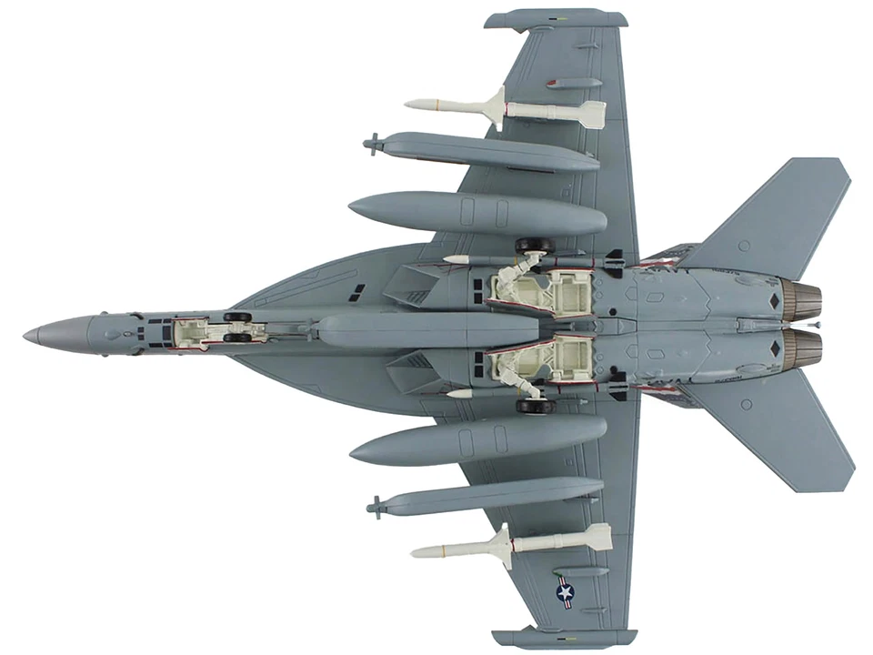 Boeing EA-18G 2015 Growler modelo diecast VAQ-140 Patriots 1/72 Hobby Master U... Foto 3 de 4