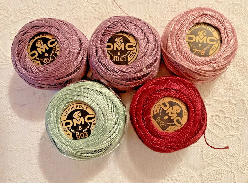 DMC Algodón Perla Hilo Lote de 5 Talla 8 Hecho en Francia 10g Colores Surtidos Nuevo Foto 2 de 4
