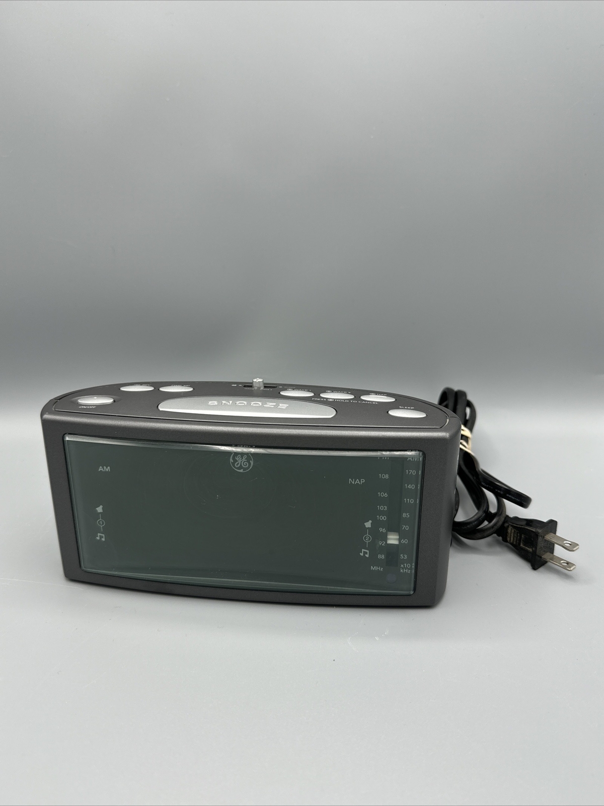 GE Alarm Clock Radio Model 74853A Dual Alarm Snooze AMFM Large